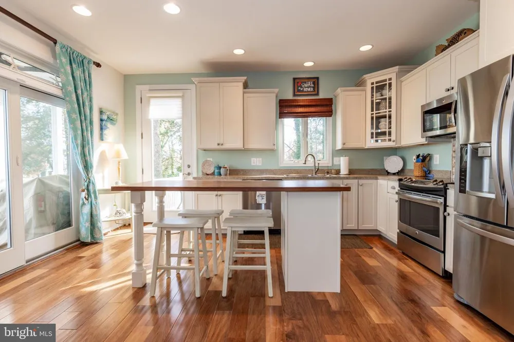24753 HALF PONE POINT ROAD Hollywood, MD 20636