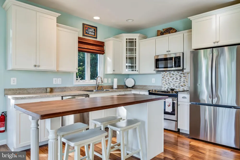 24753 HALF PONE POINT ROAD Hollywood, MD 20636