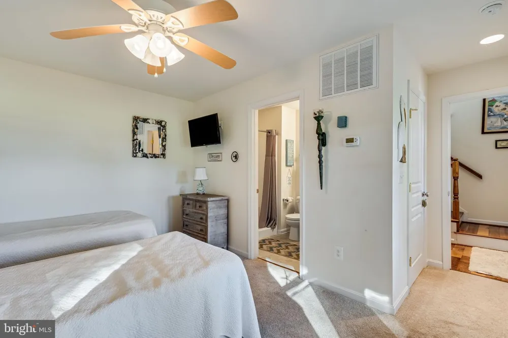 24753 HALF PONE POINT ROAD Hollywood, MD 20636