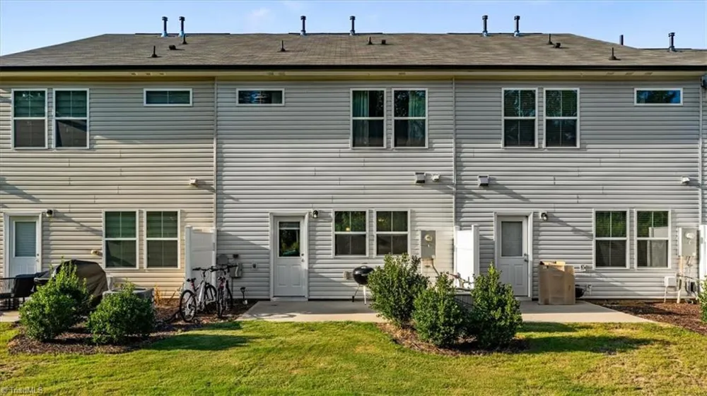 903 Falls Grove Trail High Point, NC 27265