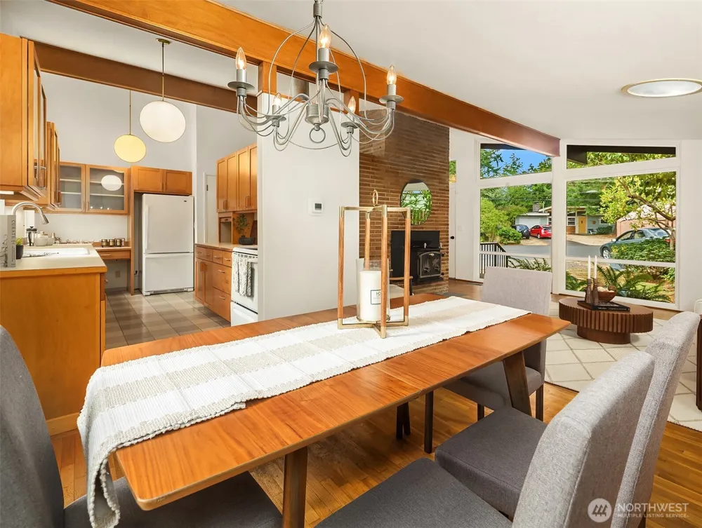 8124 213th Street SW Edmonds, WA 98026