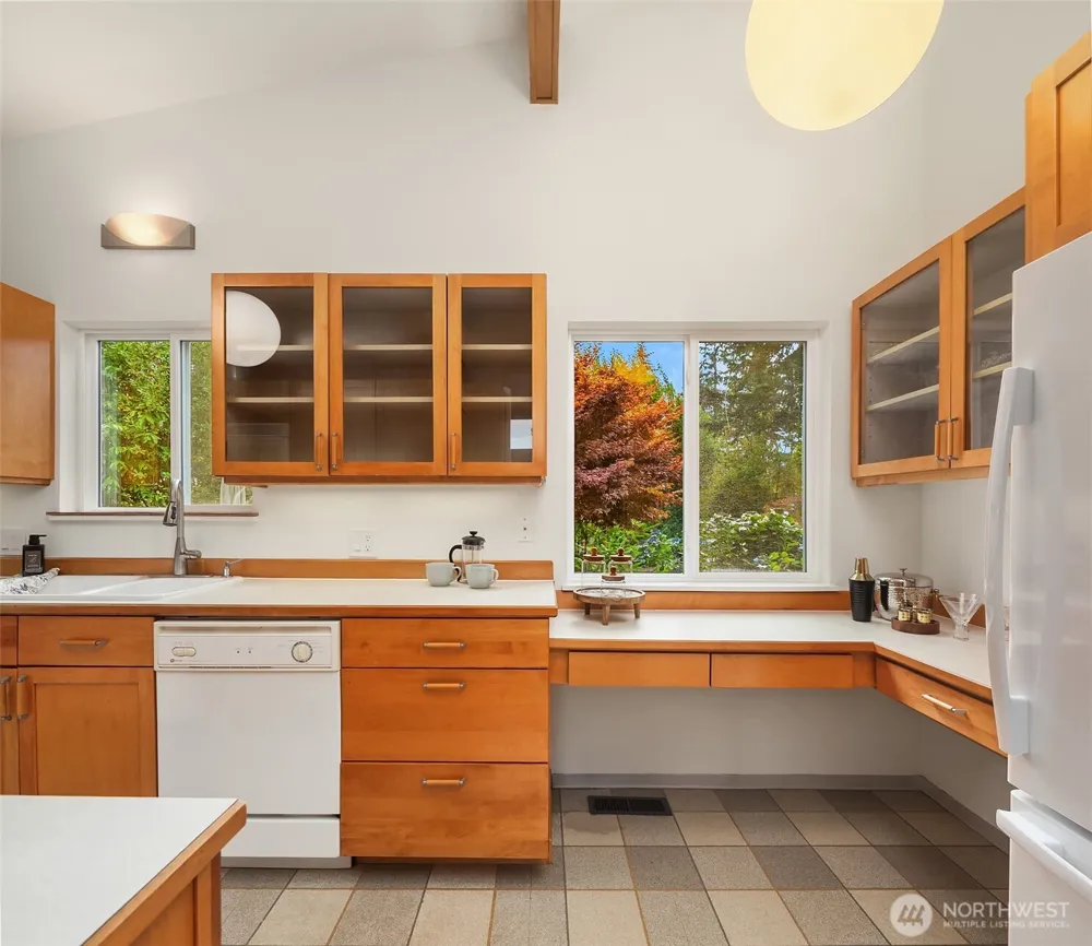 8124 213th Street SW Edmonds, WA 98026