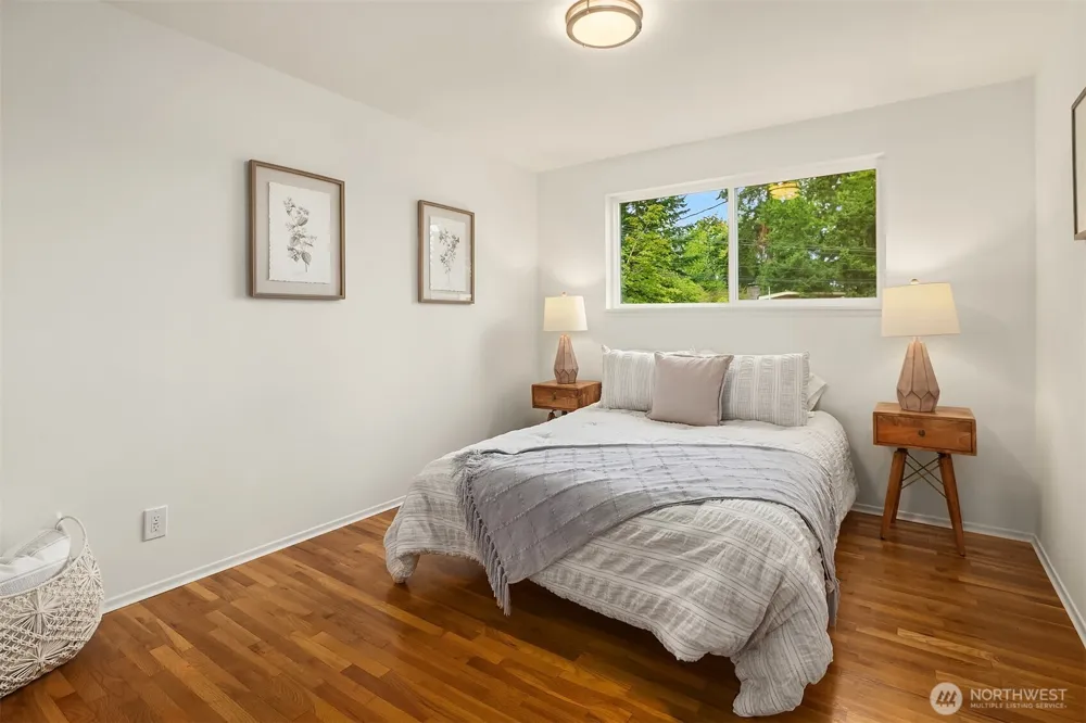 8124 213th Street SW Edmonds, WA 98026