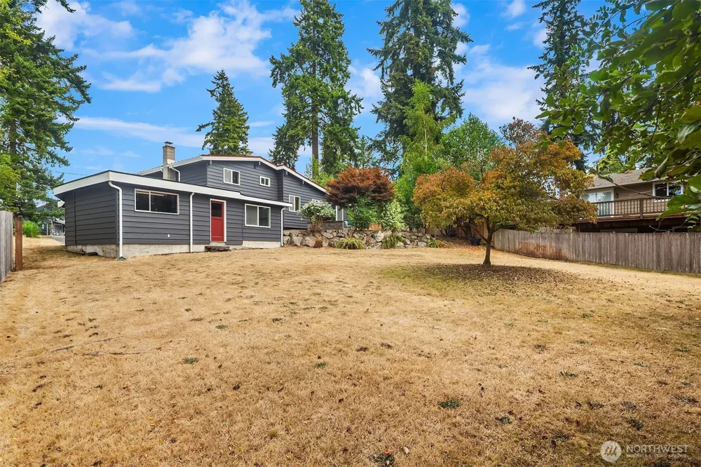 8124 213th Street SW Edmonds, WA 98026