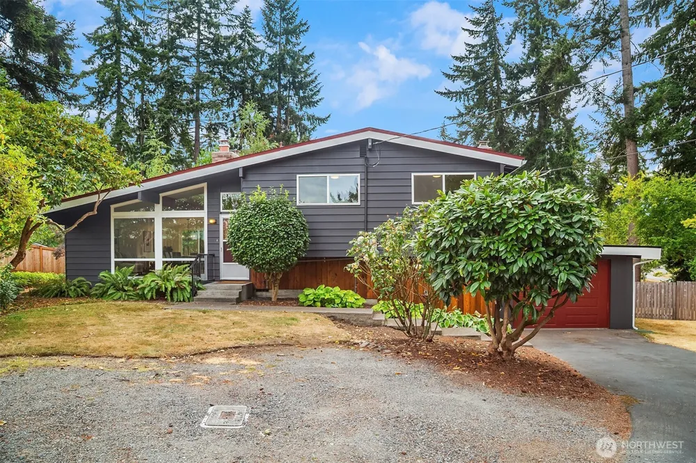 8124 213th Street SW Edmonds, WA 98026