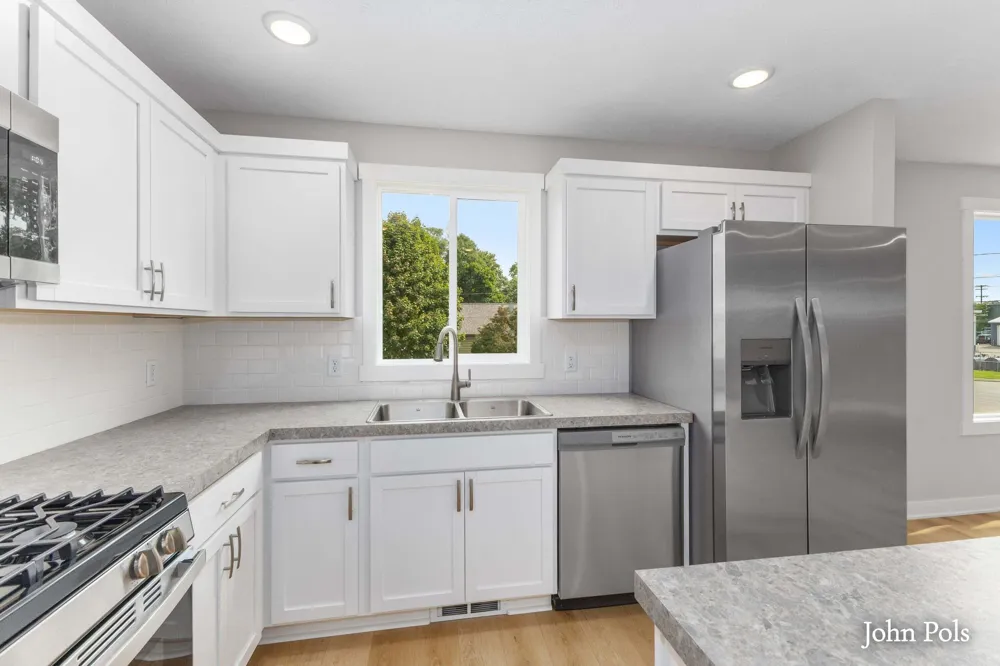 222 E Ellis Avenue Belding City, MI 48809