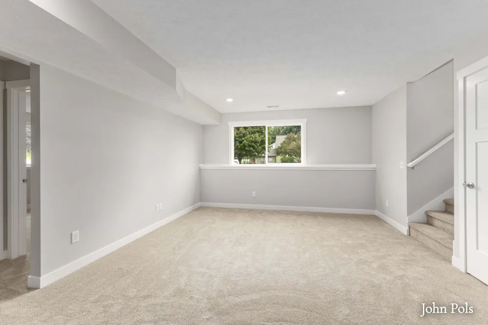 222 E Ellis Avenue Belding City, MI 48809