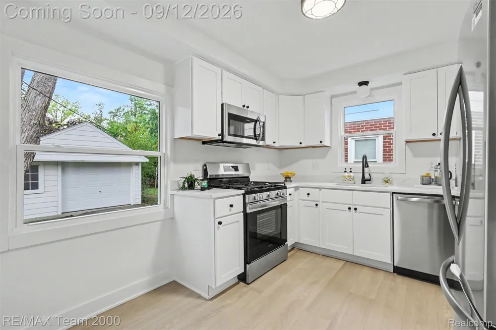 3446 Dudley Street Dearborn City, MI 48124