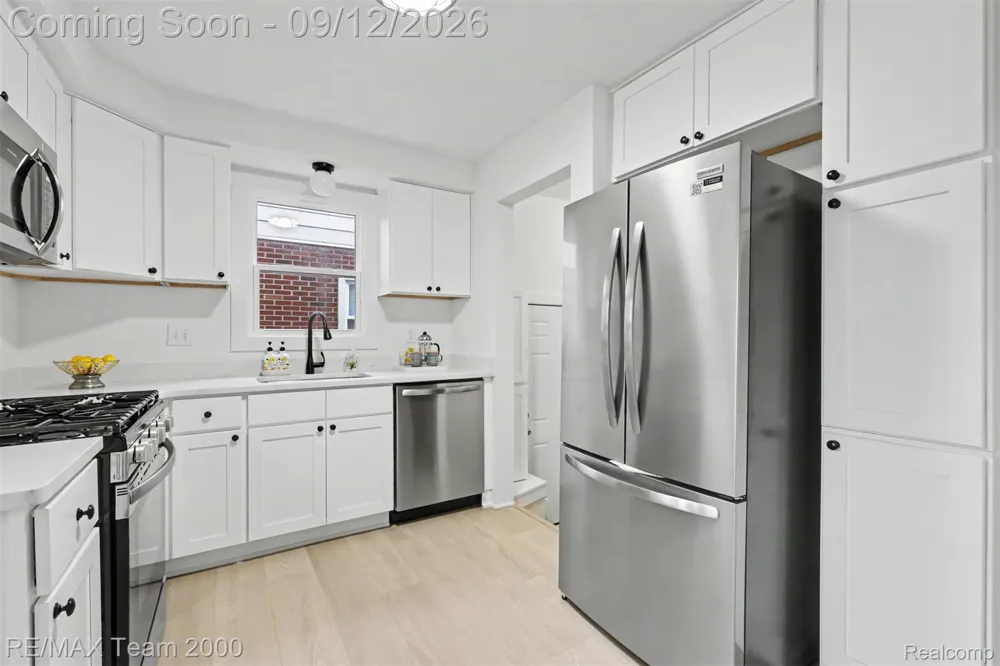 3446 Dudley Street Dearborn City, MI 48124