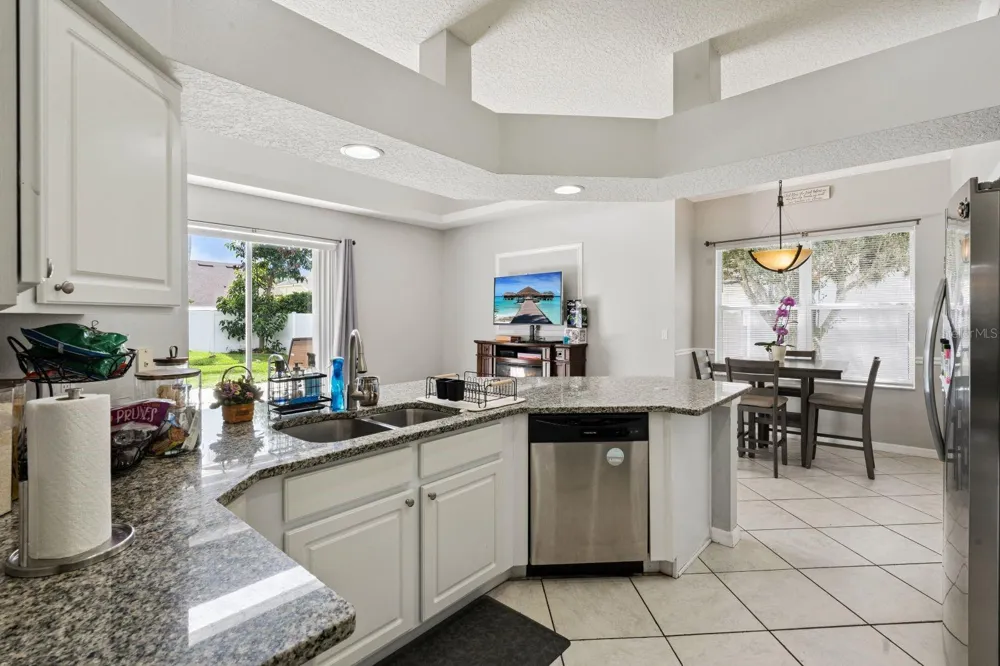 2675 DOVER GLEN CIRCLE Orlando, FL 32828