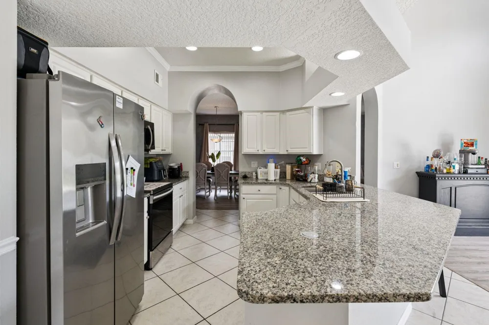 2675 DOVER GLEN CIRCLE Orlando, FL 32828