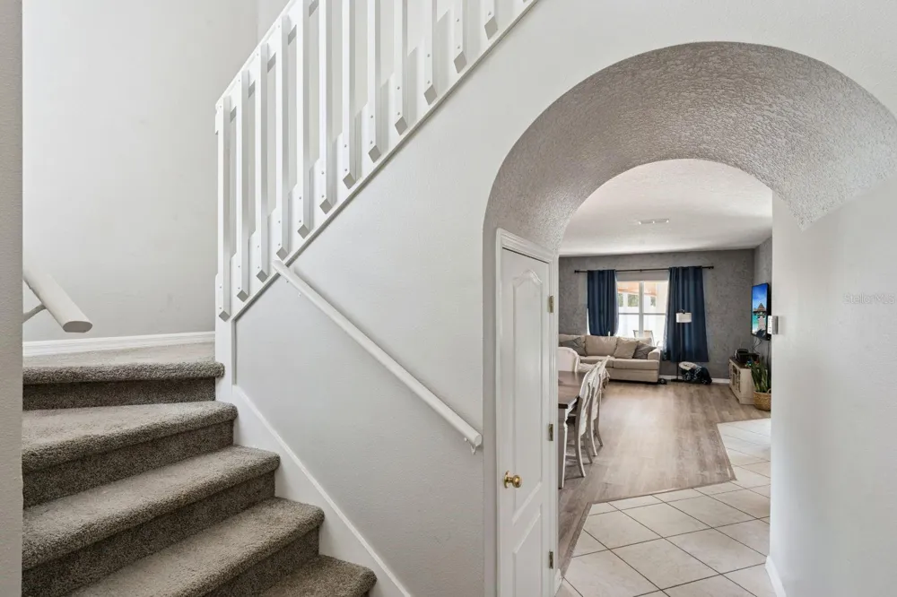 2675 DOVER GLEN CIRCLE Orlando, FL 32828