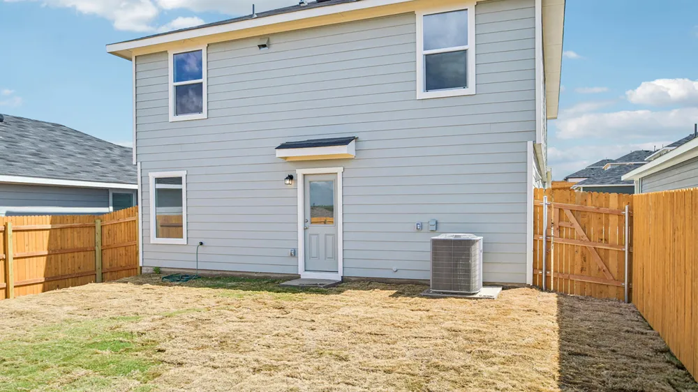 195 Lake Diversion Street Buda, TX 78610