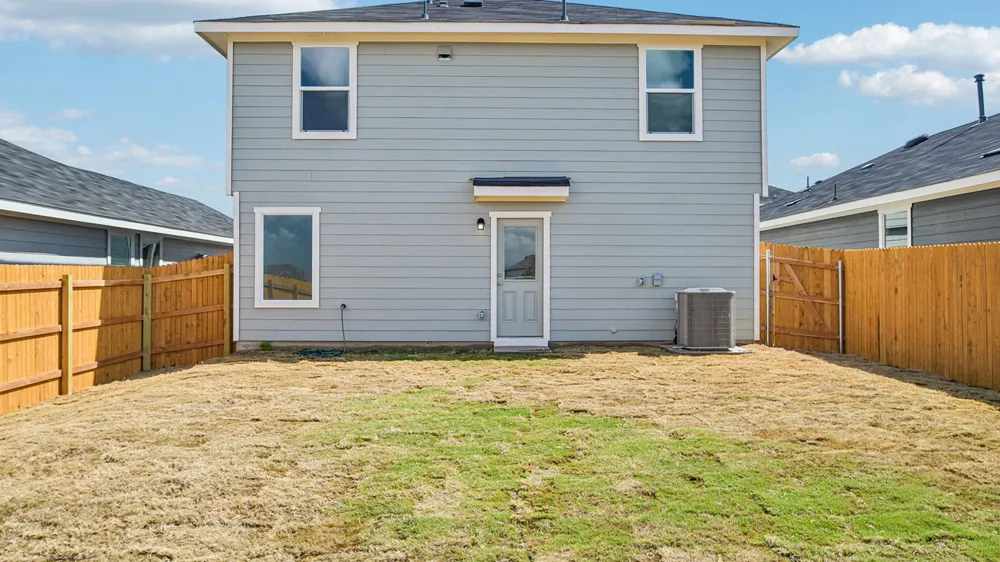 195 Lake Diversion Street Buda, TX 78610