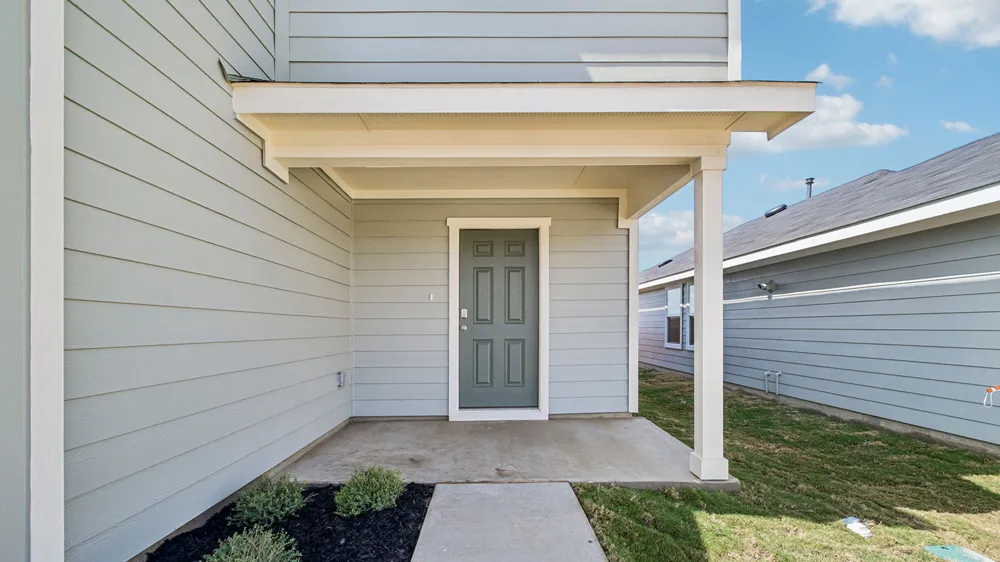 195 Lake Diversion Street Buda, TX 78610