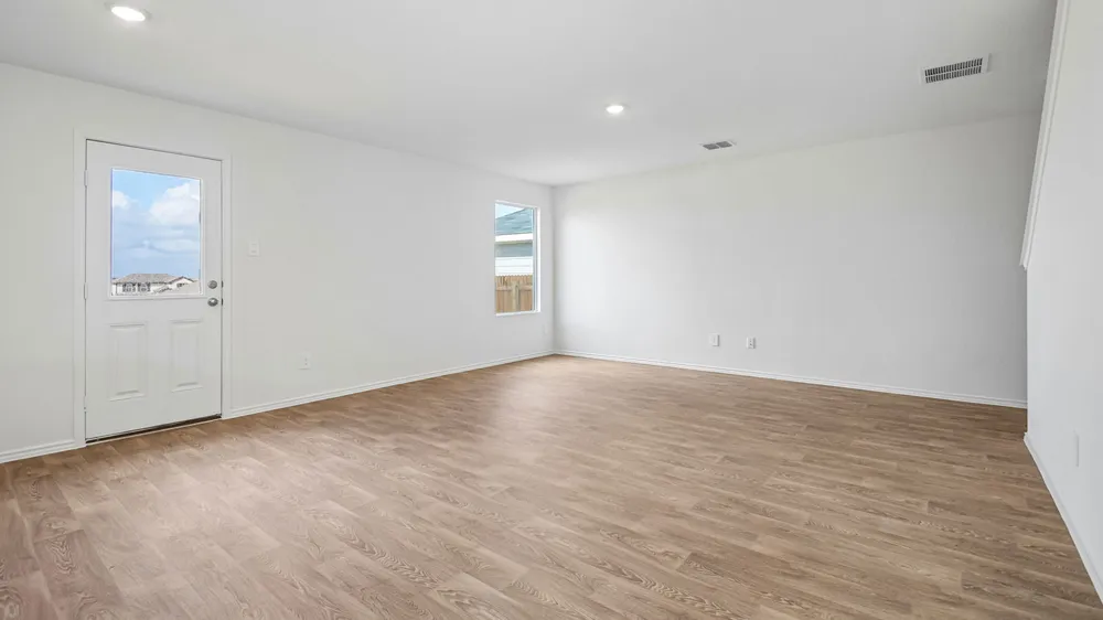195 Lake Diversion Street Buda, TX 78610