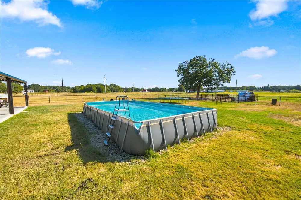 102 Hcr 2116 Whitney, TX 76692