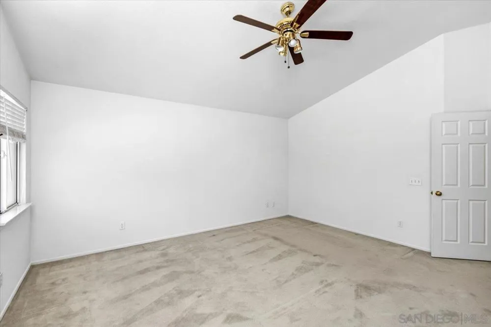 32158 Camino Seneco Temecula, CA 92592