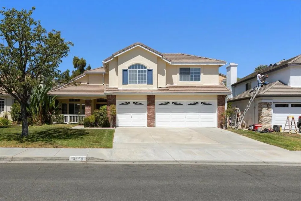 32158 Camino Seneco Temecula, CA 92592