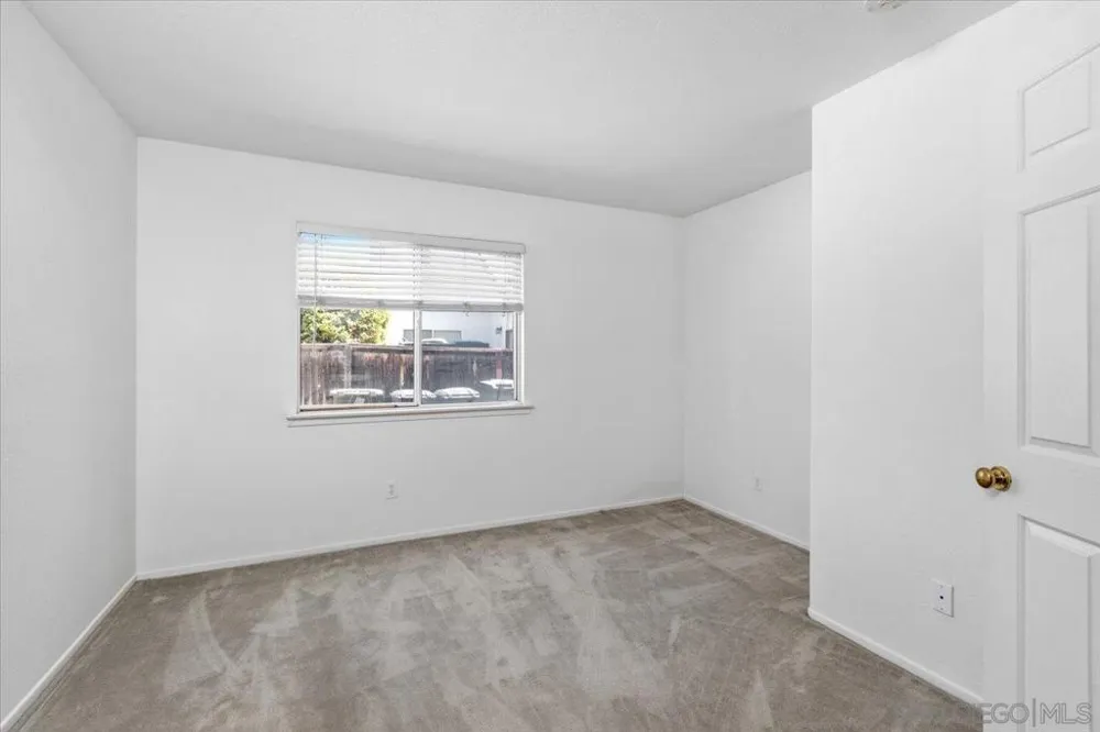 32158 Camino Seneco Temecula, CA 92592