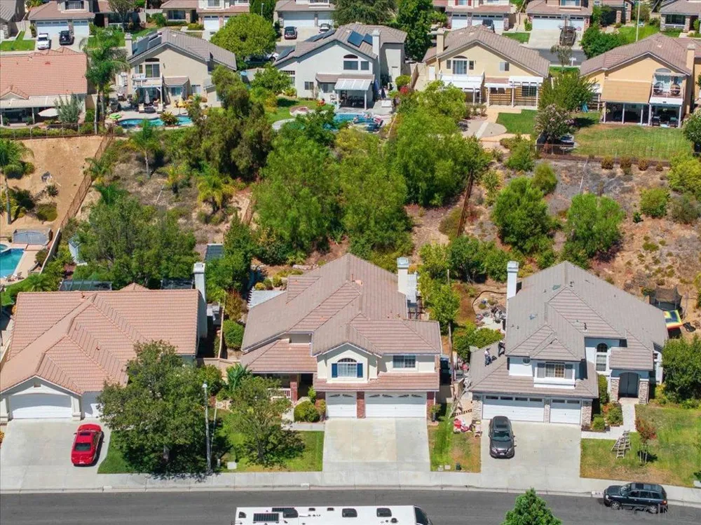 32158 Camino Seneco Temecula, CA 92592