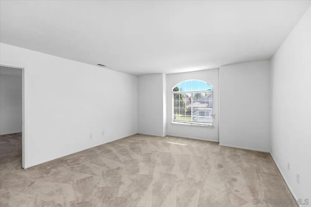 32158 Camino Seneco Temecula, CA 92592