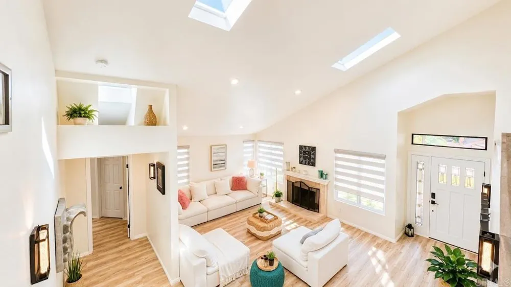 9927 Dichondra Ct San Diego, CA 92131