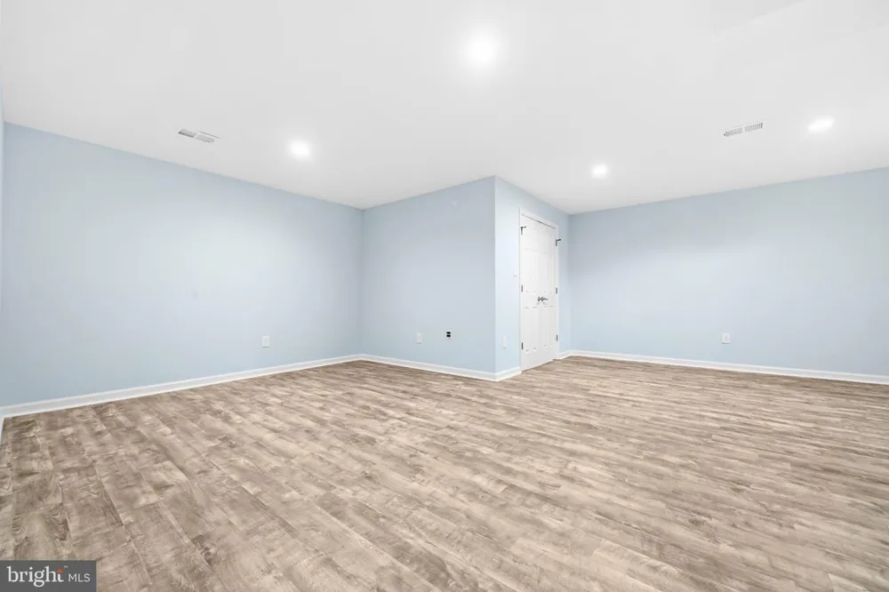 177 KILLIAN LANE Charles Town, WV 25414