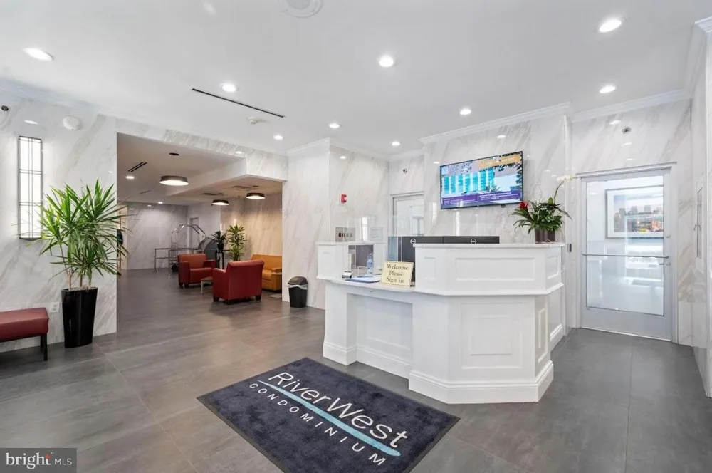 2101 CHESTNUT STREET #417 Philadelphia, PA 19103