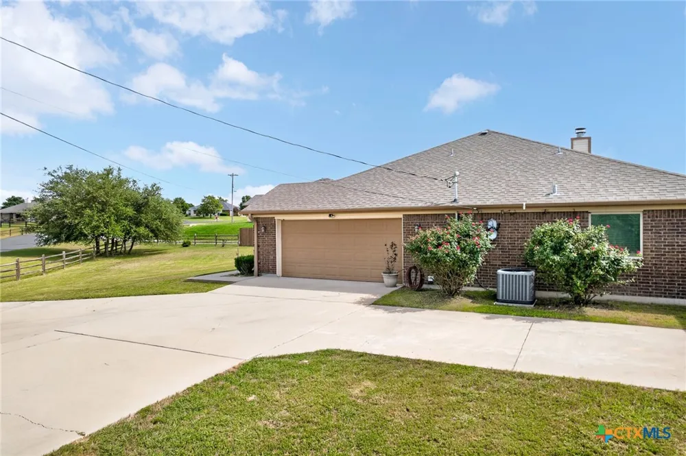 3941 Wells Drive Kempner, TX 76539