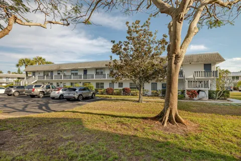 2929 SE Ocean Boulevard #130-8