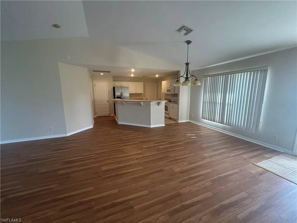 3514 NE 12th Court Cape Coral, FL 33909