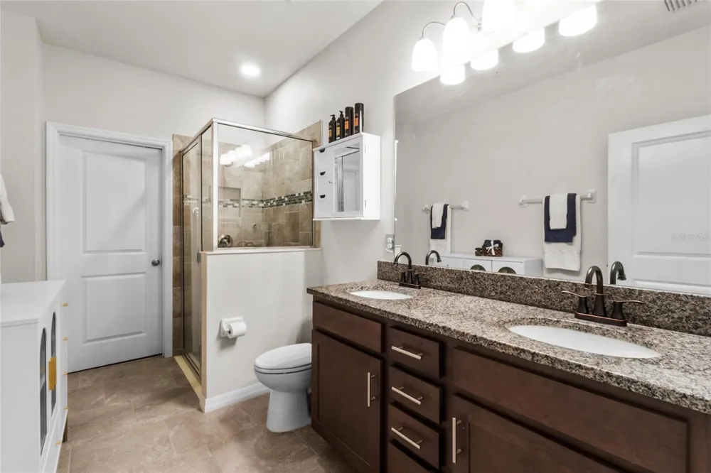 8312 ENCLAVE WAY #103 Sarasota, FL 34243