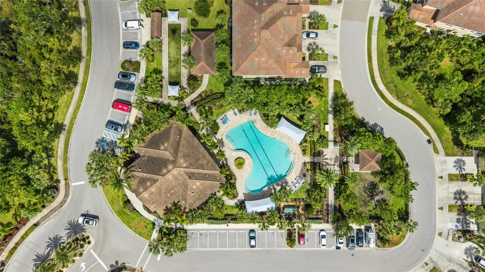 8312 ENCLAVE WAY #103 Sarasota, FL 34243