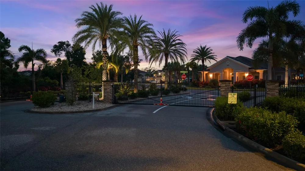 8312 ENCLAVE WAY #103 Sarasota, FL 34243