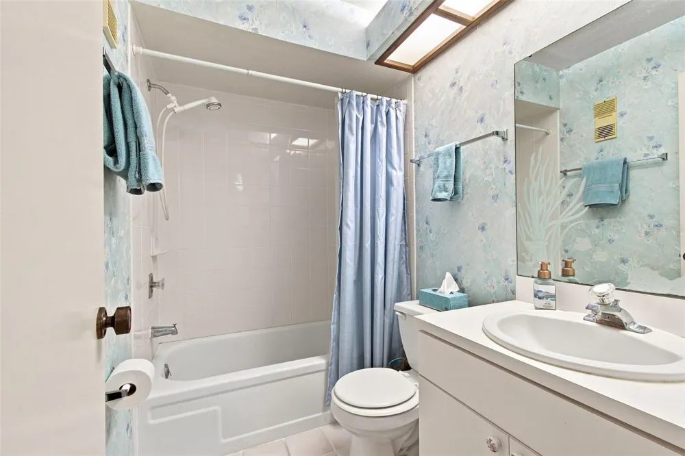 2671 SABAL SPRINGS CIRCLE #103 Clearwater, FL 33761