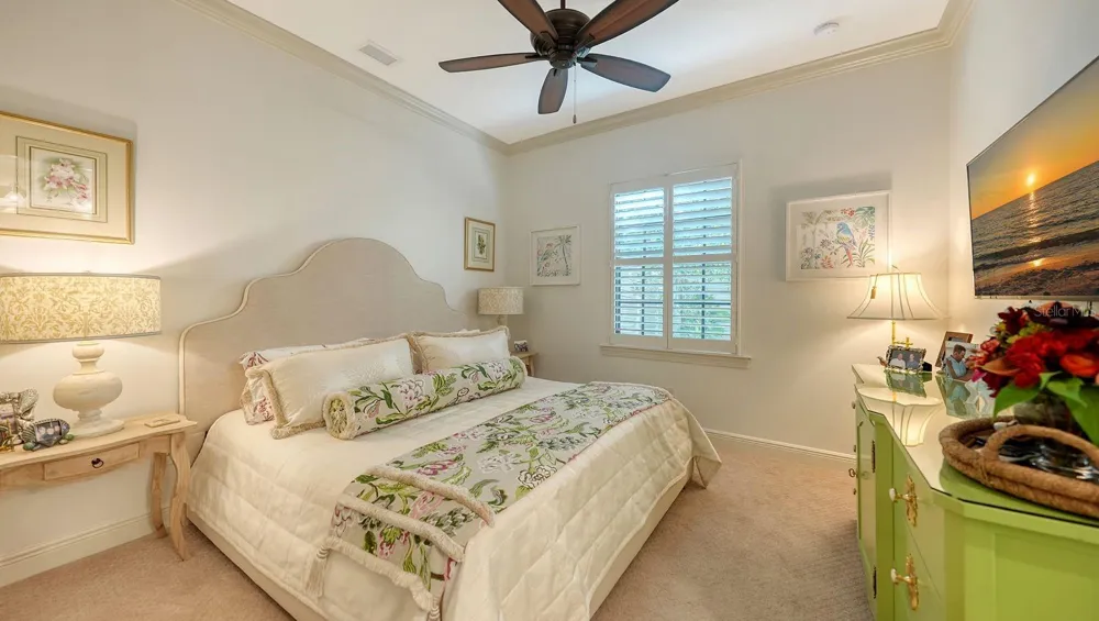 1622 KENILWORTH STREET Sarasota, FL 34231