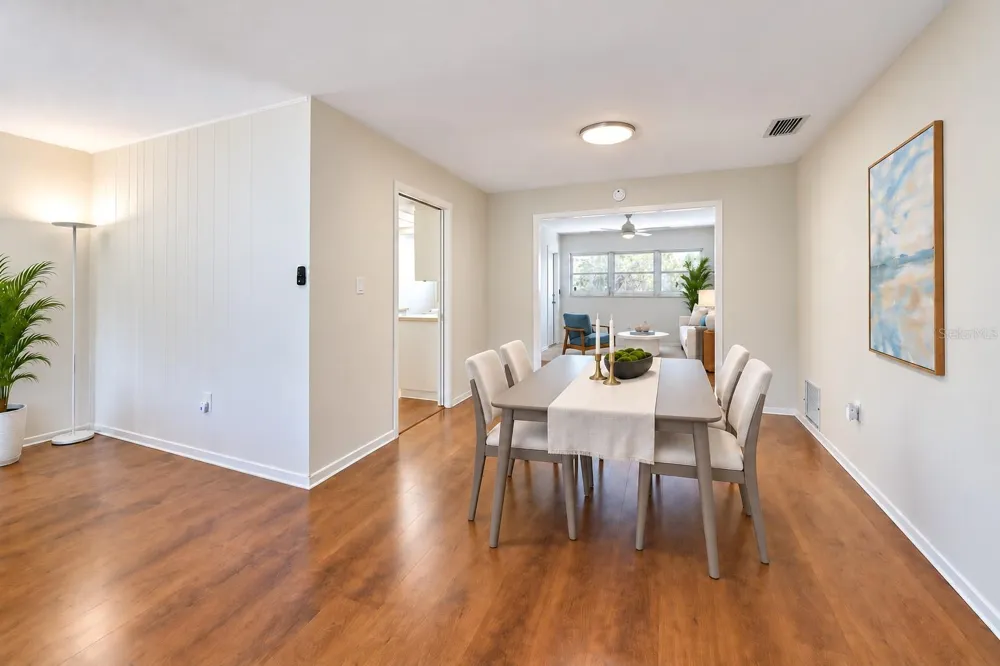 2507 BENEVA ROAD #6 Sarasota, FL 34232