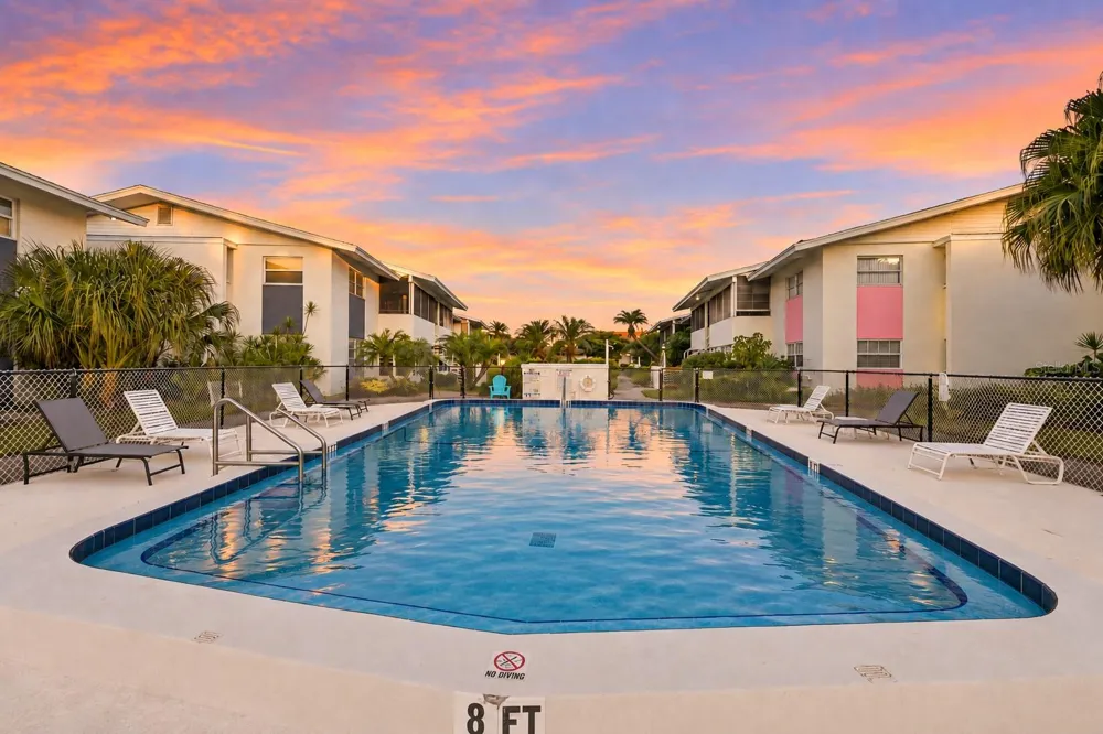 2507 BENEVA ROAD #6 Sarasota, FL 34232
