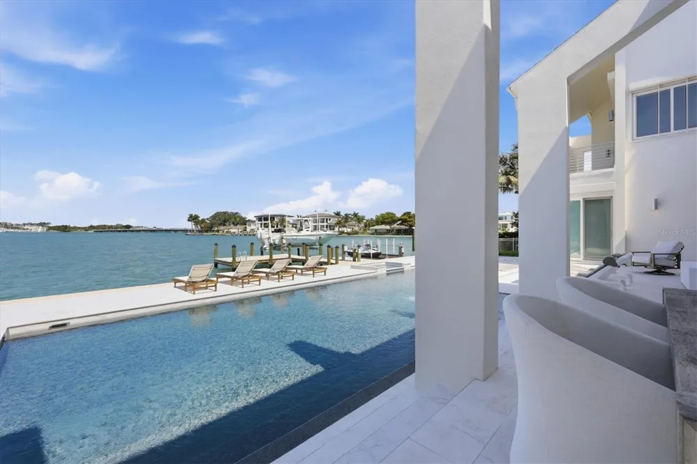 216 BIRD KEY DRIVE Sarasota, FL 34236