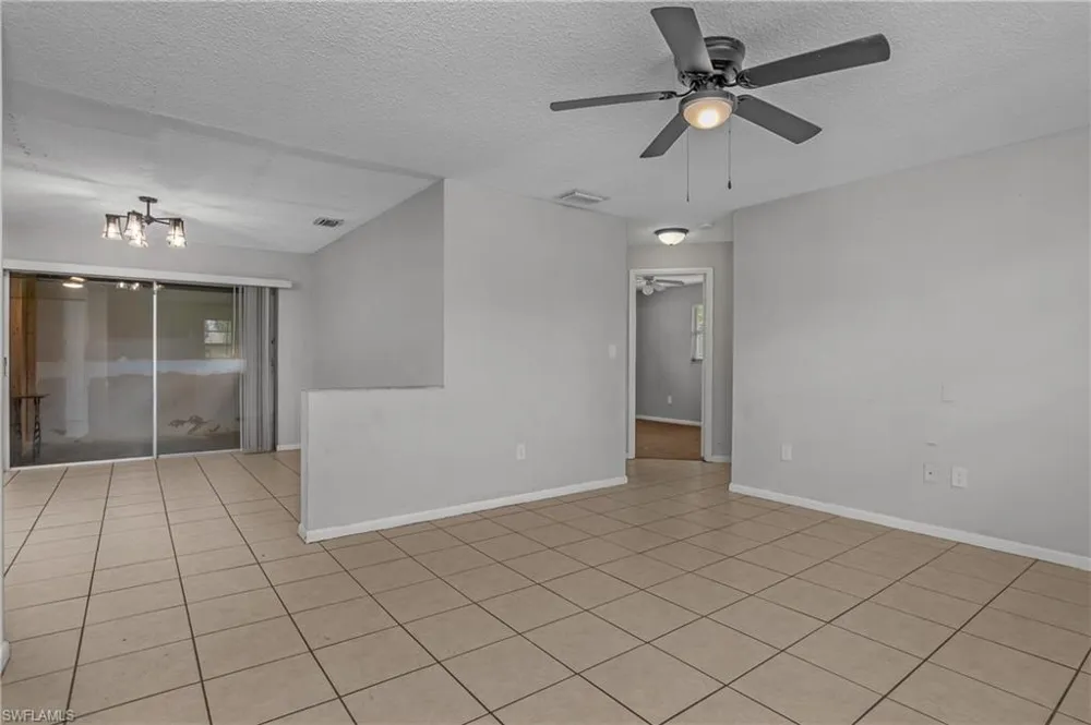 13343 Second Street Fort Myers, FL 33905