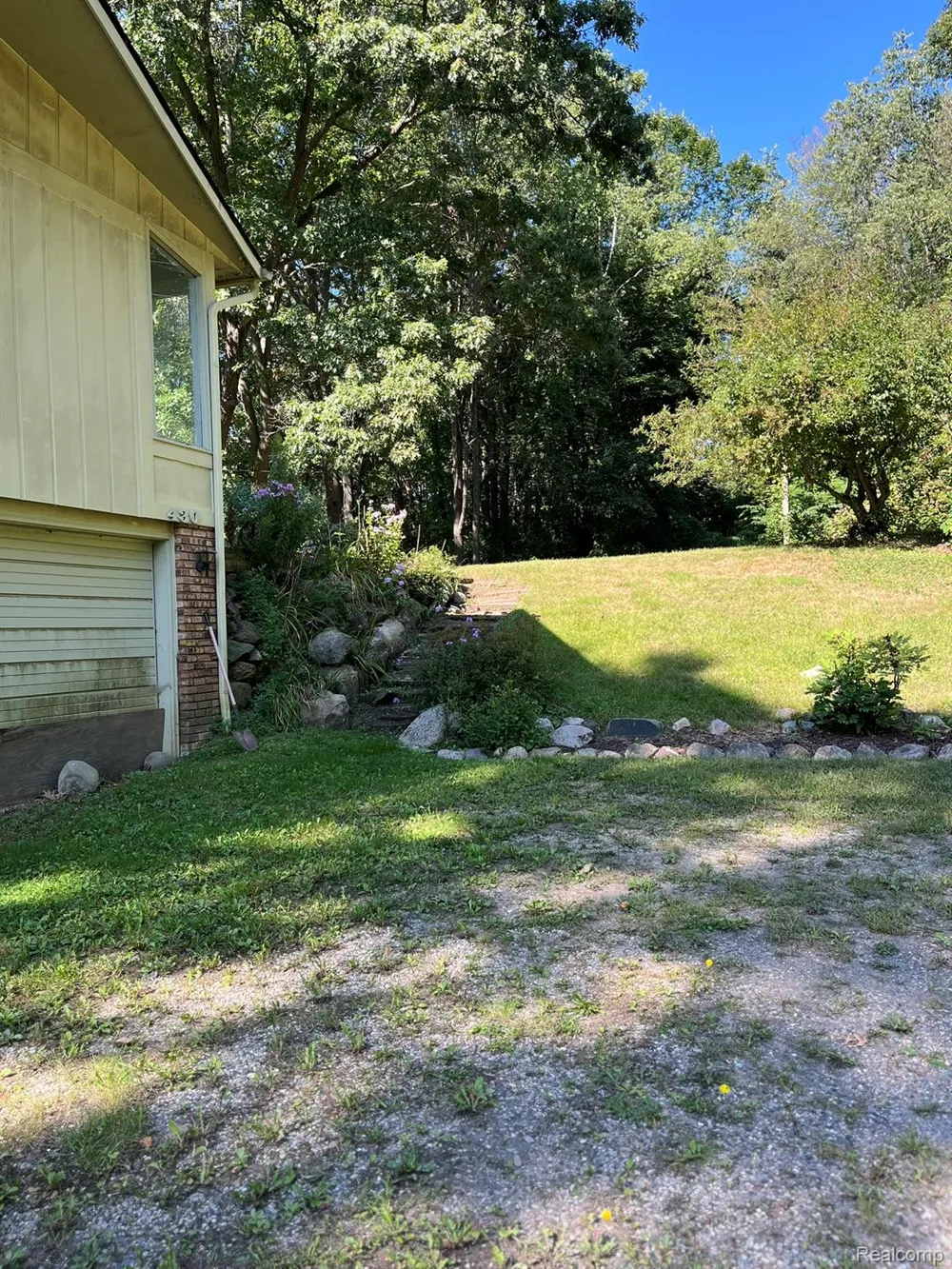 430 Sunset White Lake Charter Township, MI 48383