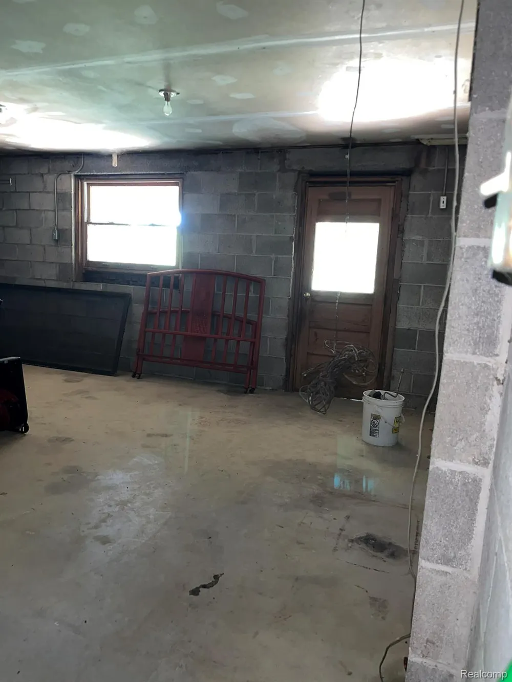 430 Sunset White Lake Charter Township, MI 48383