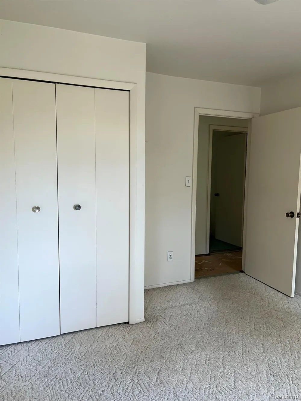 430 Sunset White Lake Charter Township, MI 48383