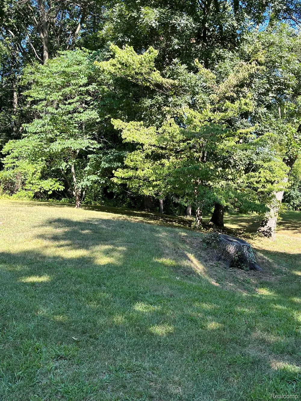 430 Sunset White Lake Charter Township, MI 48383