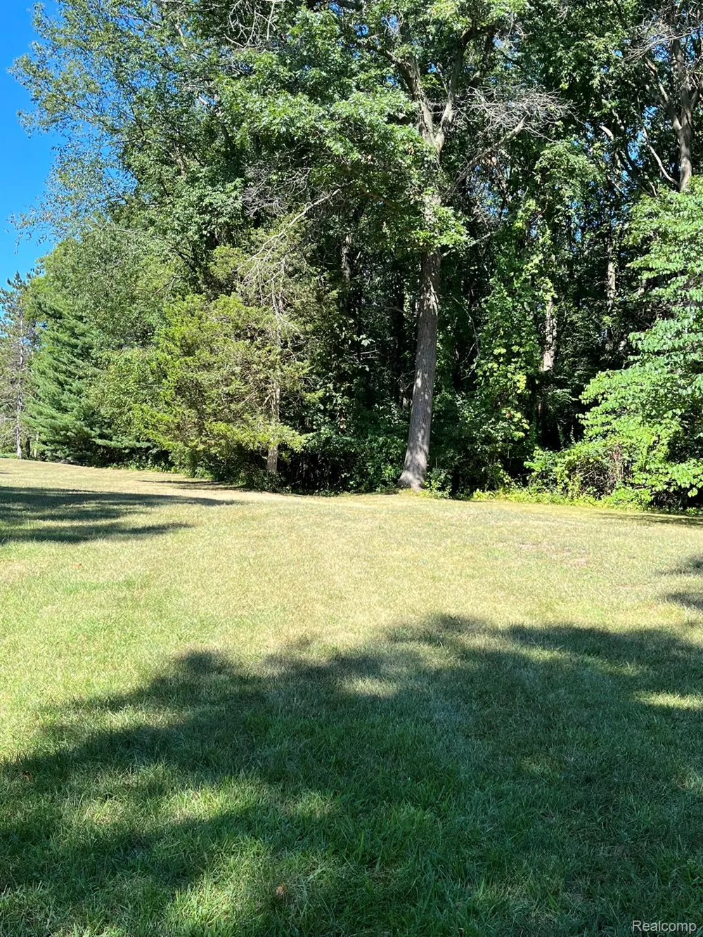 430 Sunset White Lake Charter Township, MI 48383