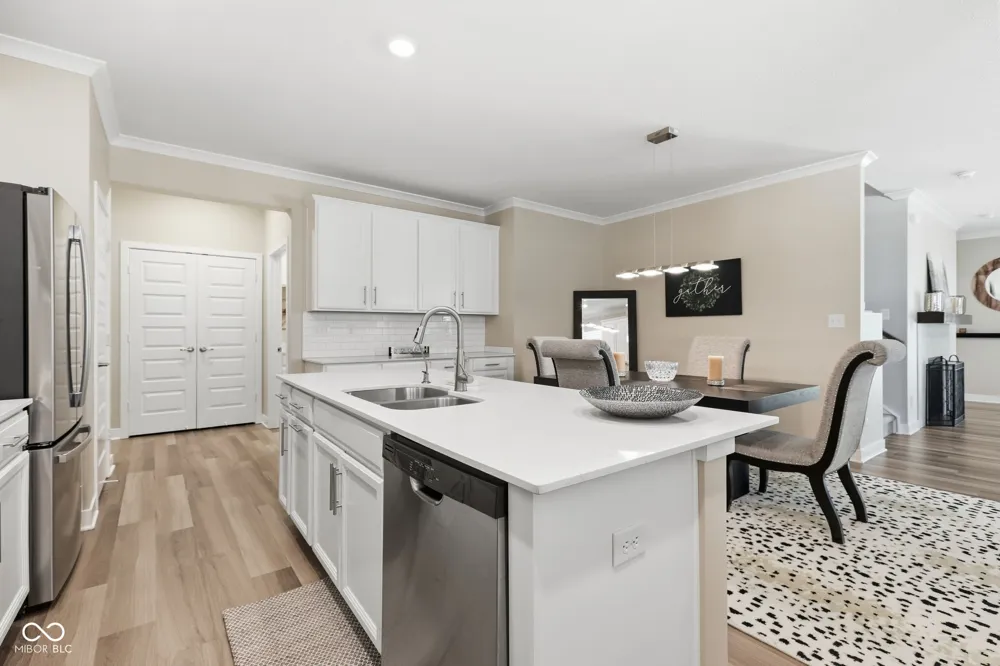 279 Moose Lane Westfield, IN 46074
