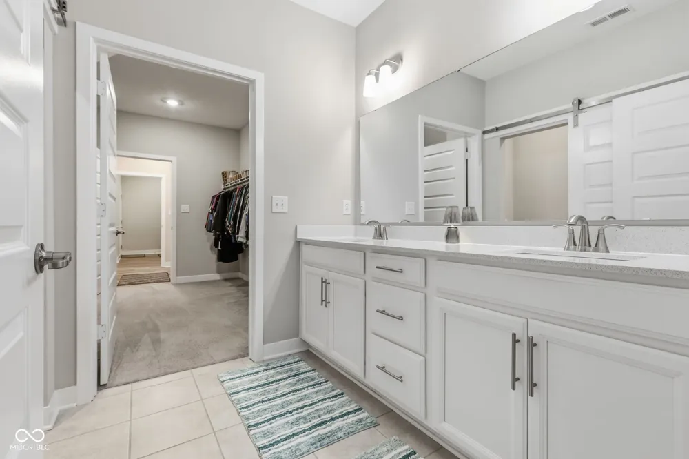 279 Moose Lane Westfield, IN 46074