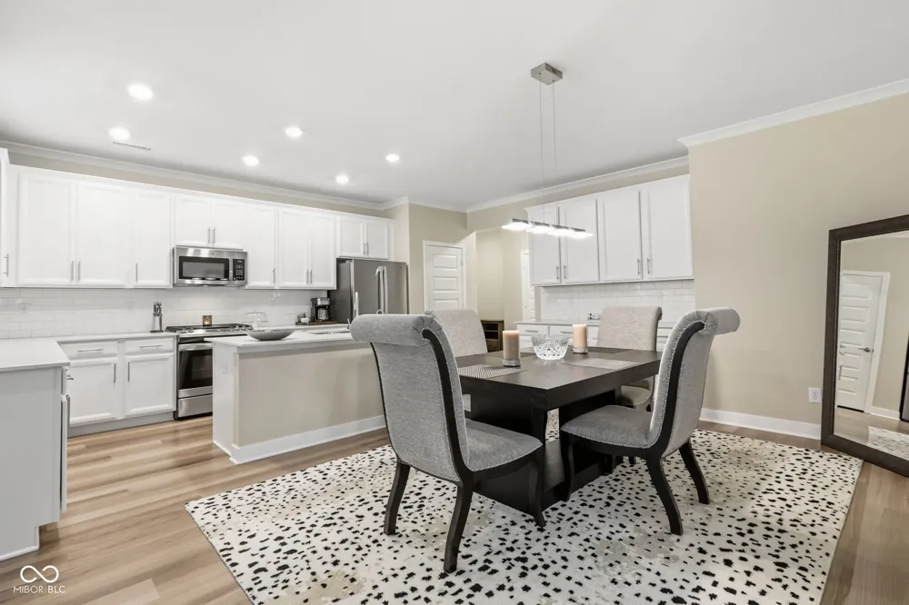 279 Moose Lane Westfield, IN 46074