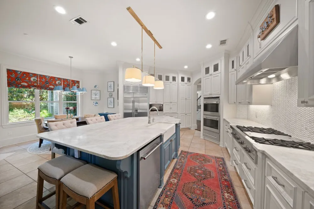 1950 Stonehill Drive Tyler, TX 75703